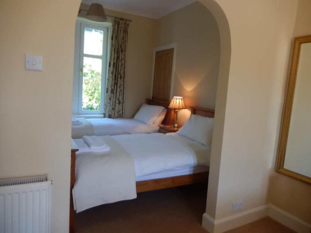 Southcliffe Guest House Тарбърт Екстериор снимка
